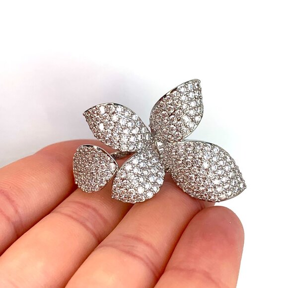 NEW ~ Anthropologie Adina Eden Fancy Flower Petal Silver Ring — Adjustable band - Picture 4 of 16